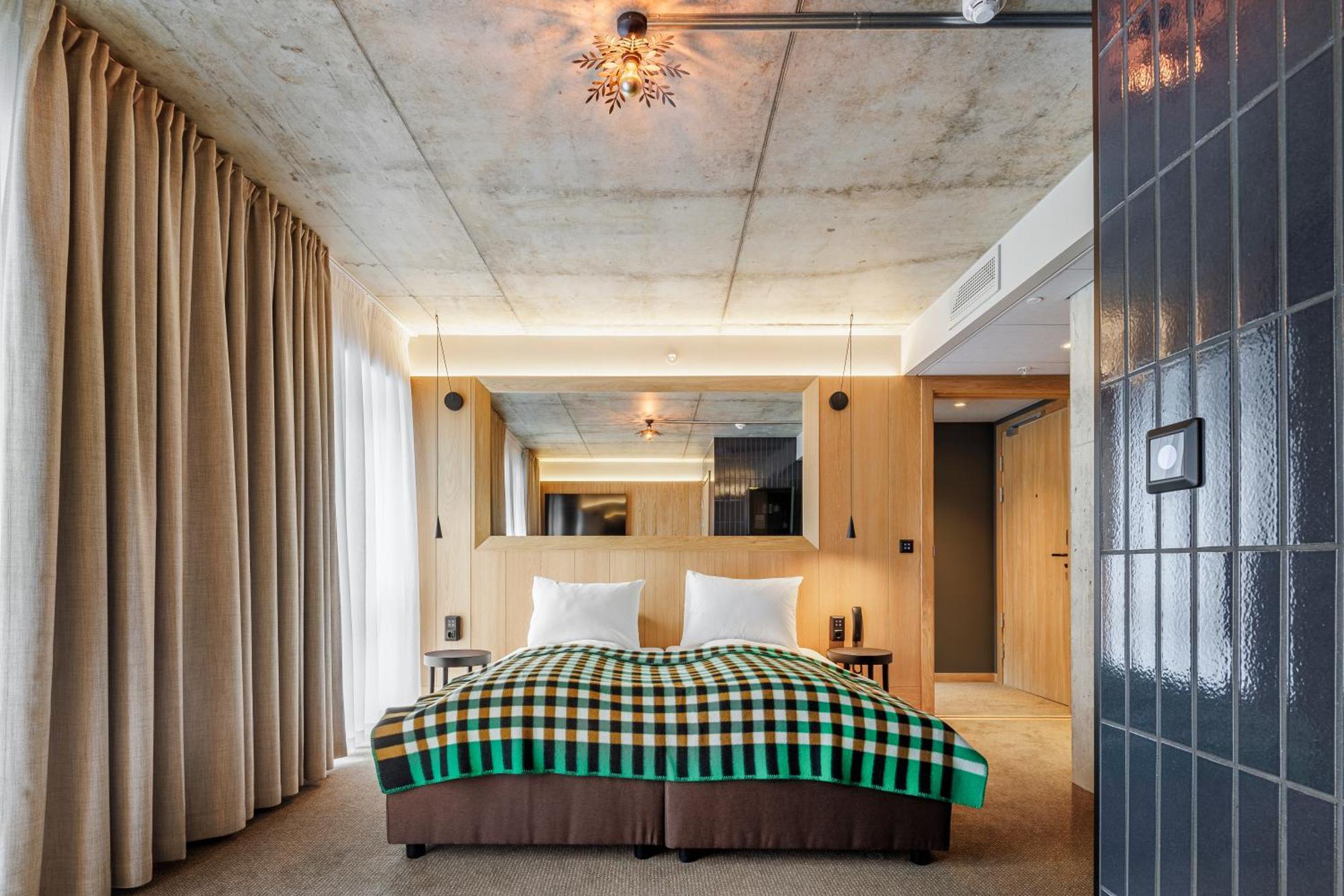 Skostredet Hotel Берген Екстериор снимка