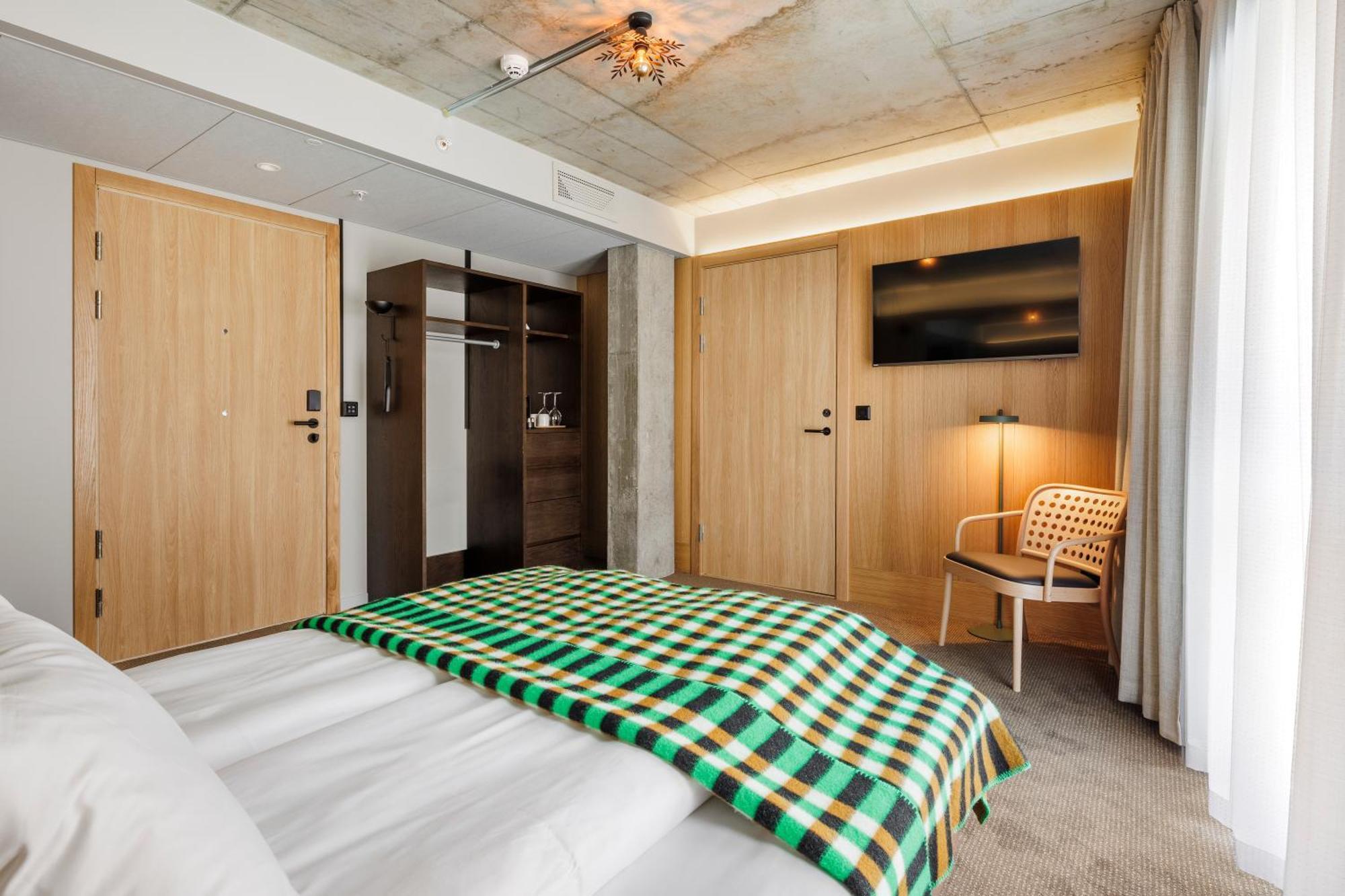 Skostredet Hotel Берген Екстериор снимка